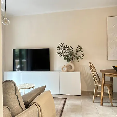 Tiny Mallorca Apartment *